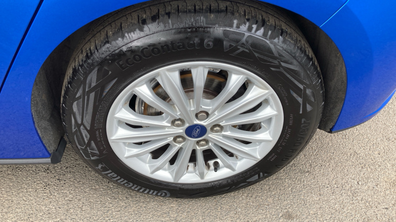 Ford Focus 1.0 EcoBoost 125 Titanium 5dr Petrol Hatchback